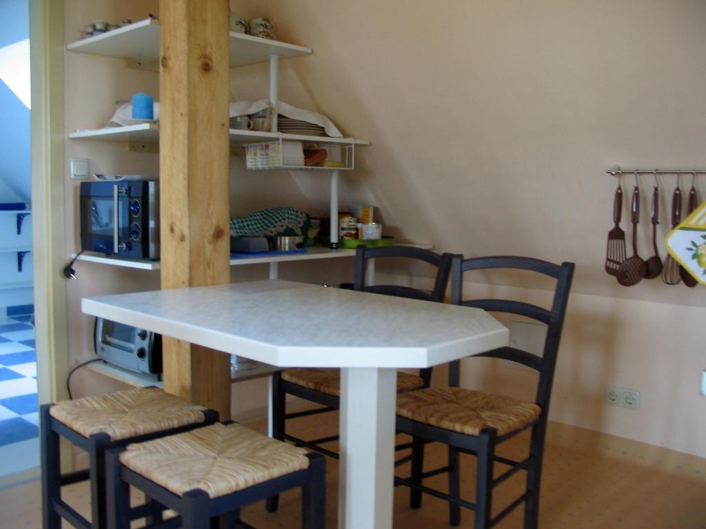 Ferienhaus Luise Lüdershagen エクステリア 写真